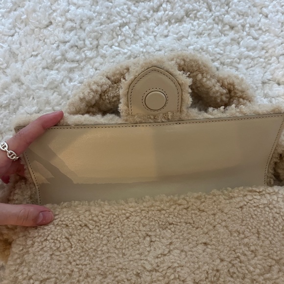 Jacquemus Le Bambidou shearling bag - Picture 3 of 4
